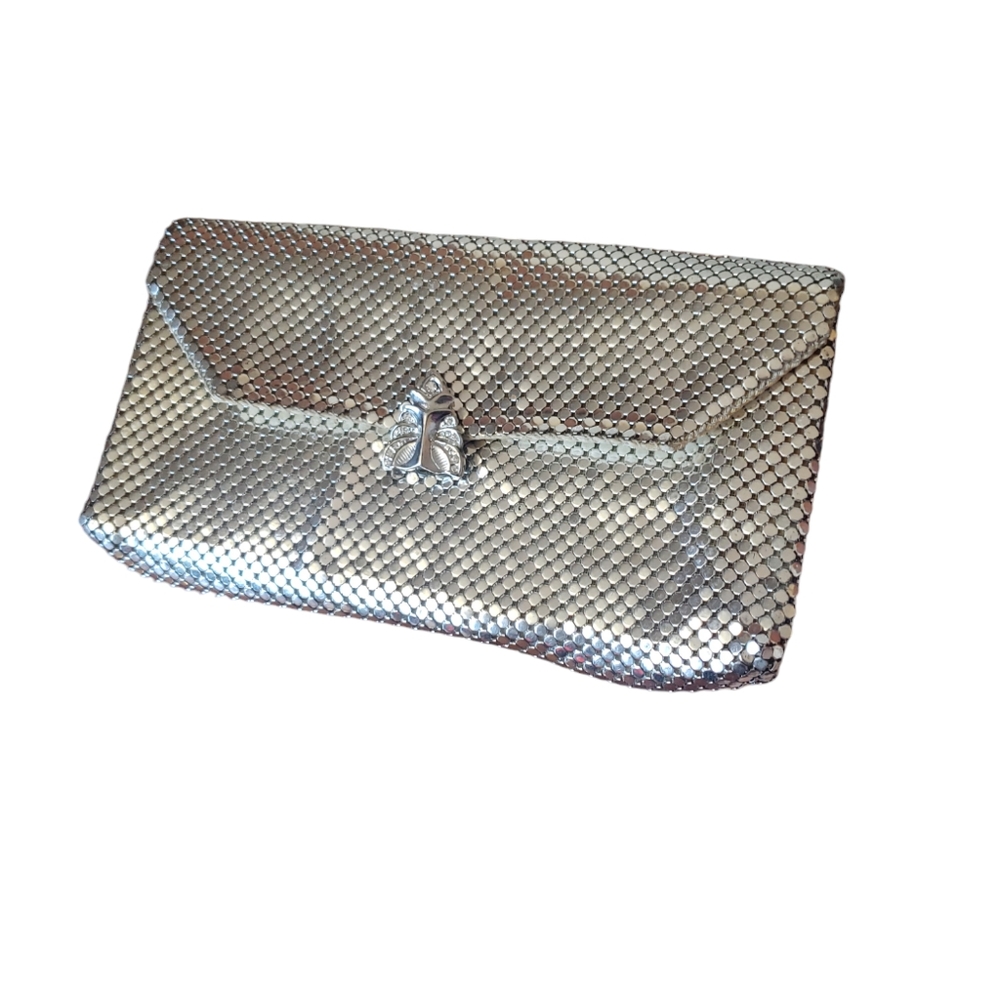 Vintage "Mesh Whiting & Davis Co. Bags" label, Indicating a U.S. made Mesh Purse
